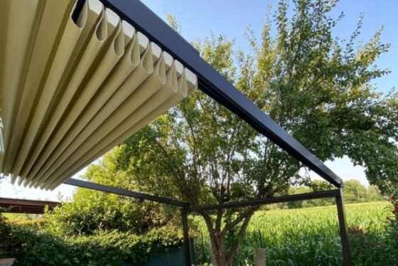 Pergola addossata Pergola addossata Dueville